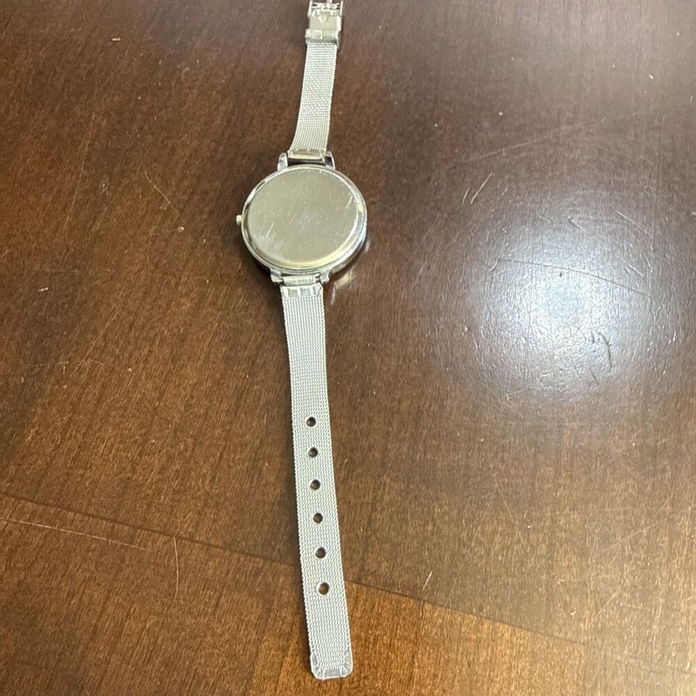 Flamingo Watch With Silver Mesh Band, New Battery Runs Great - Picture 3 of 5